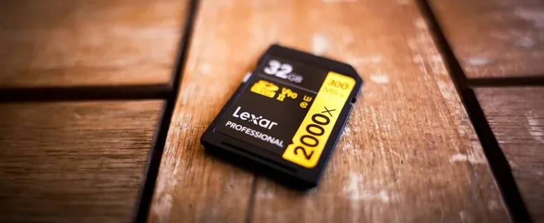 How Many Photos Can a 32GB SD Card Hold